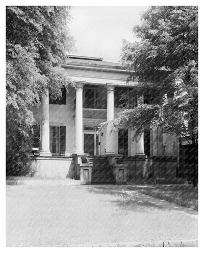Lion House, Columbus Georgia, 1830 - Historical Photograph