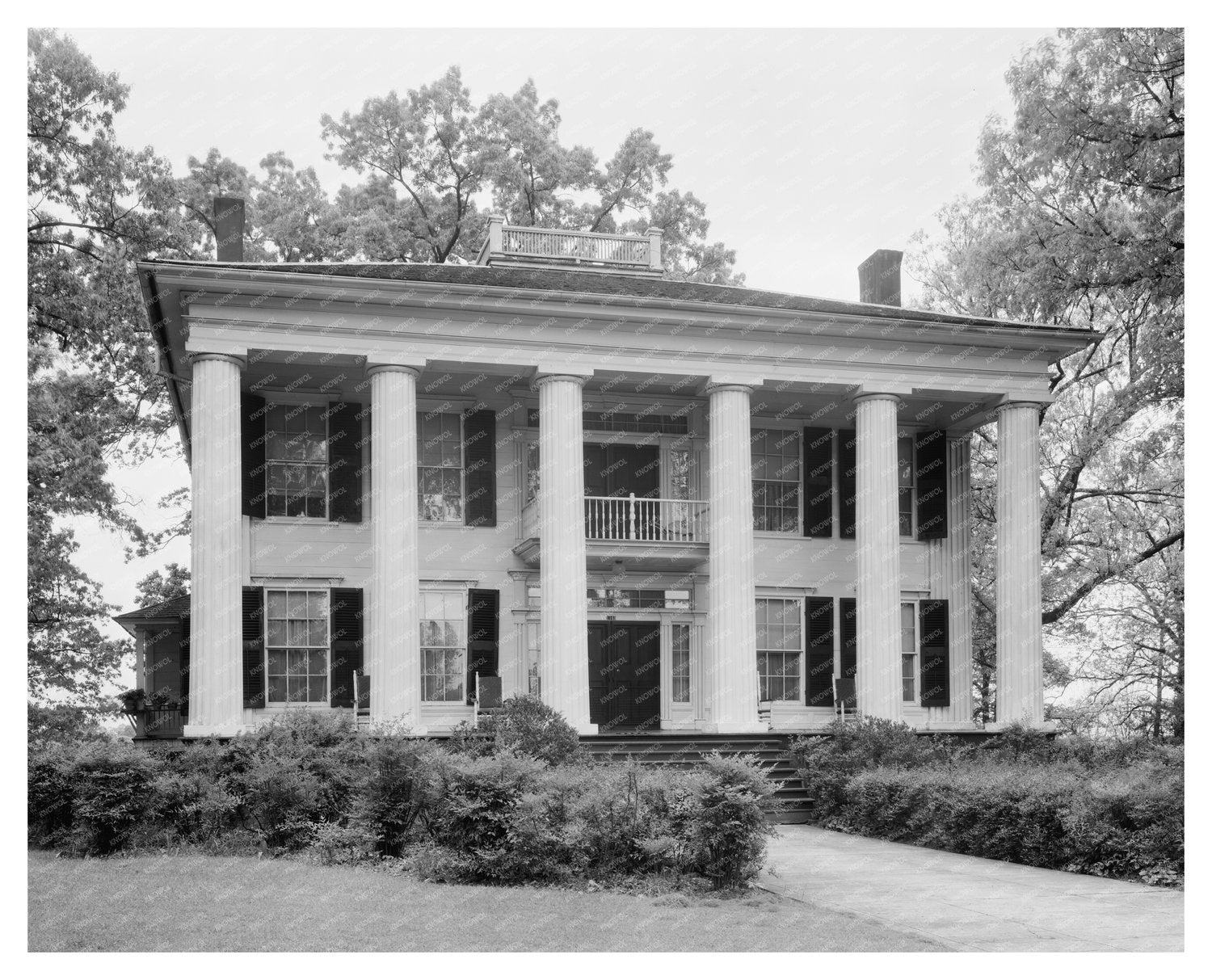 La Grange, GA: 1845 Greek Revival Architecture Photo