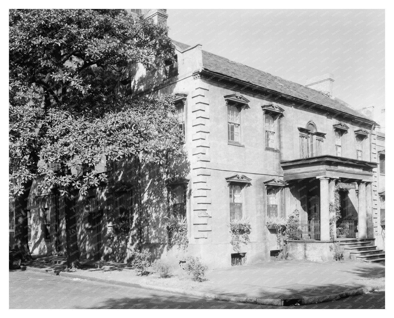 The Pink House in Savannah, Georgia - Historic Photo 1789