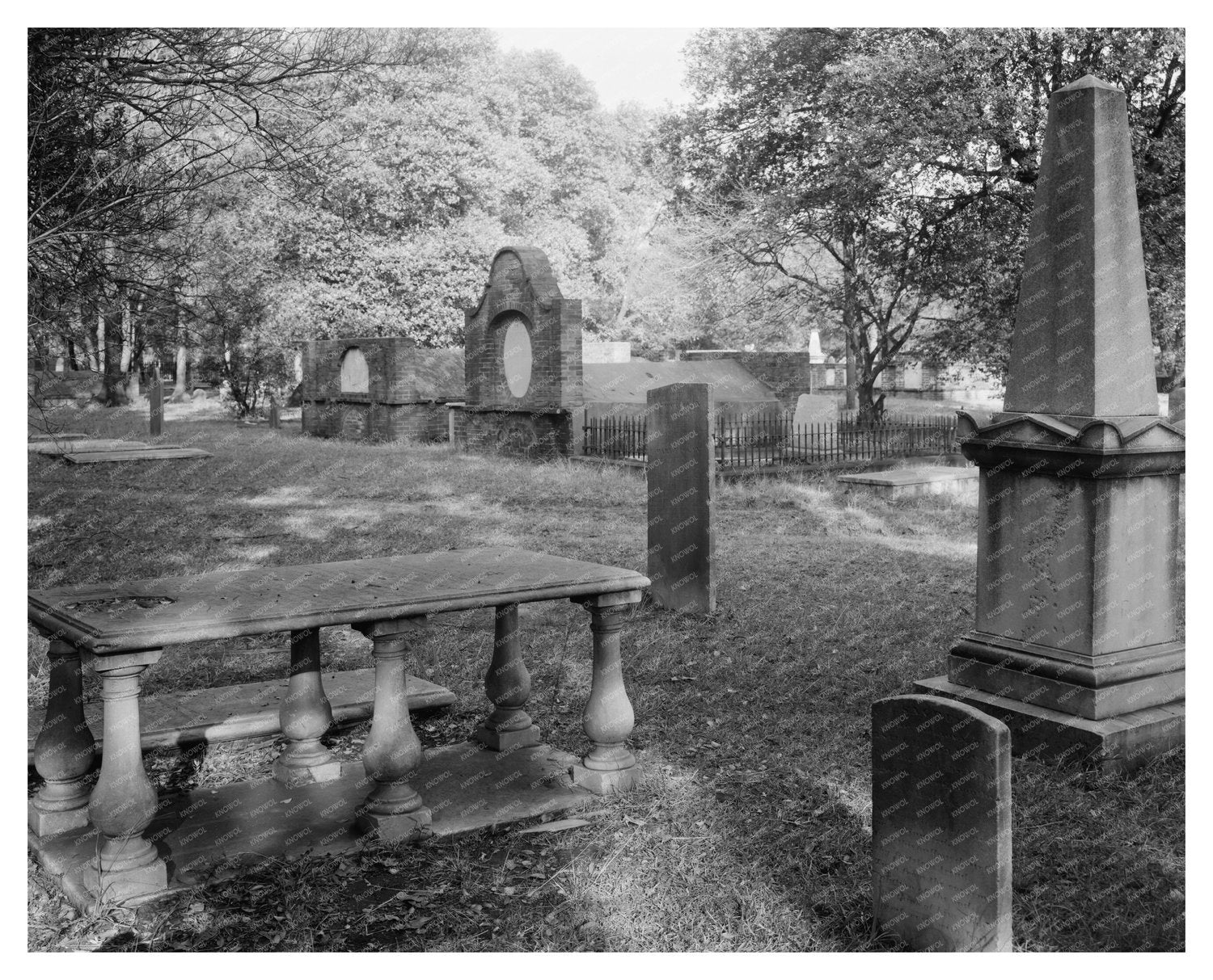 Colonial Park Cemetery, Savannah GA, 19th Century Monuments