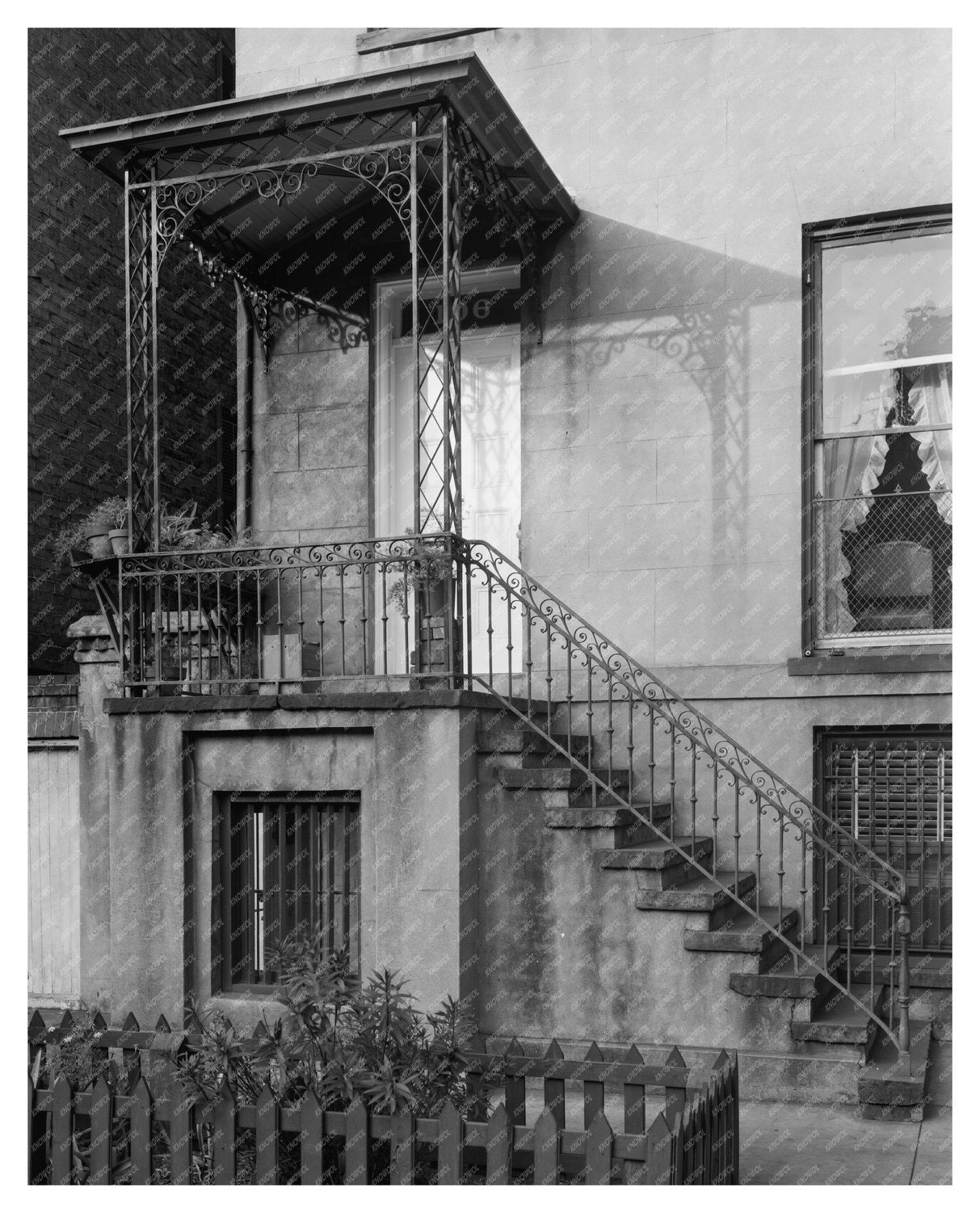 1845 Savannah Architecture: Historic Ironwork & Porches