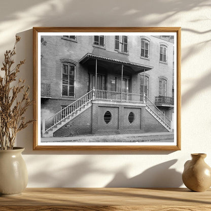 Savannah GA Architecture 1870: Historic Building Photo
