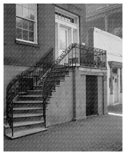 Historic Ironwork in Savannah, GA - 1850 Architecture