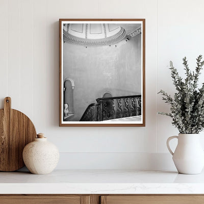 Historic Savannah Stairhall Photo, Chatham County, 1850-1861
