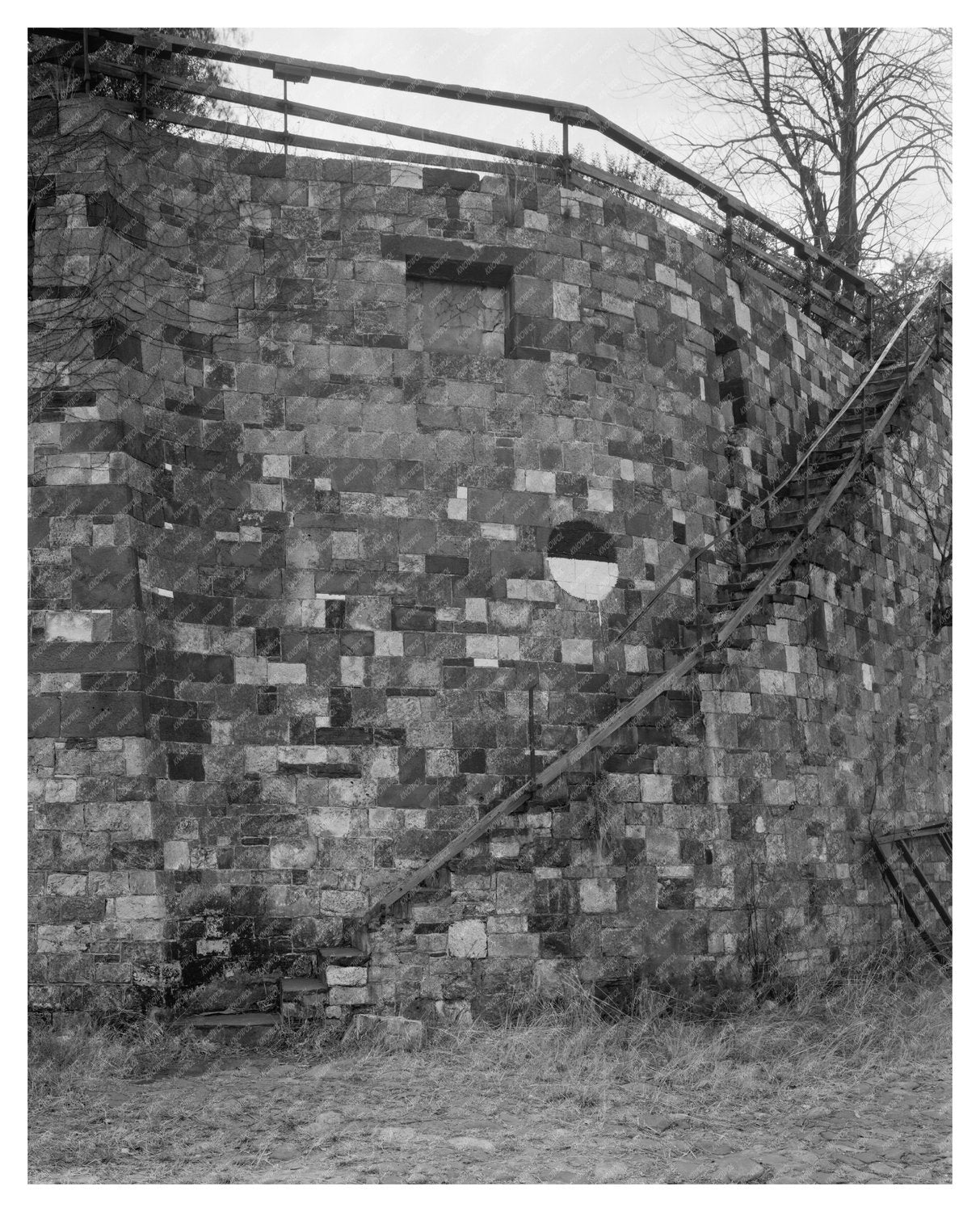 Savannah, GA Historic Structure from 1853: Erosion Preventio