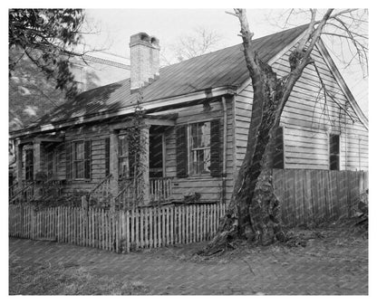 1850 Historic Residence in Savannah, GA - Vintage Photo