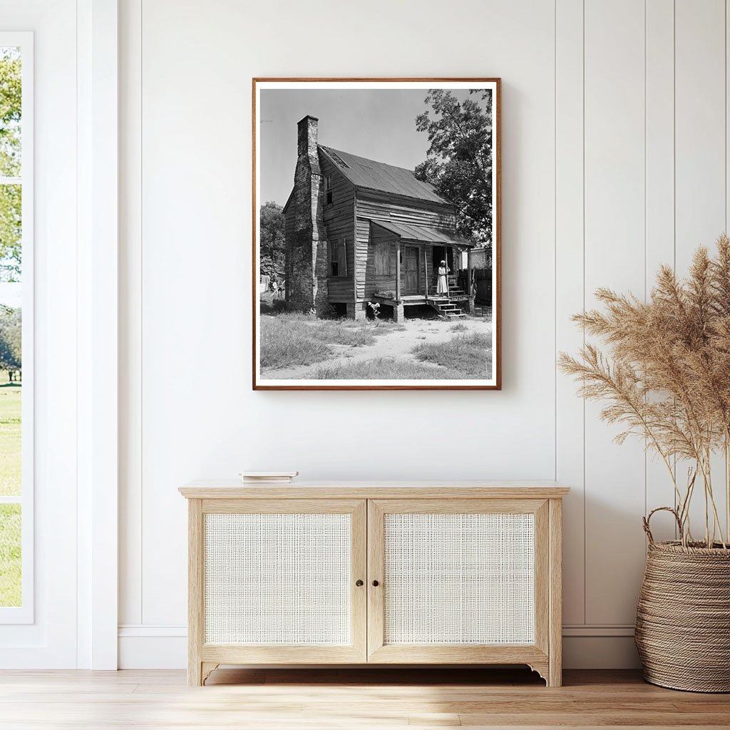 Historic Cabin Photo in Milledgeville, GA - 20th Century