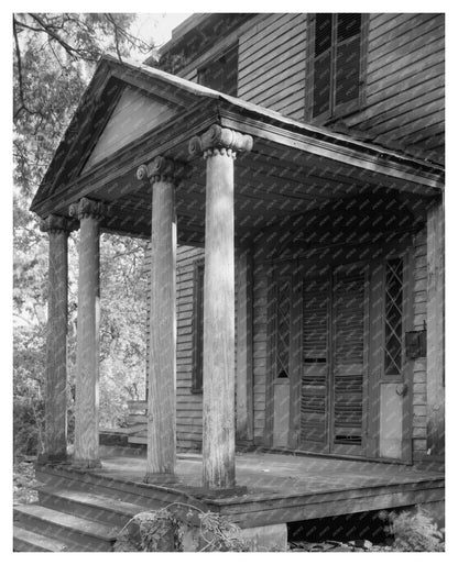 Historic Building in Greensboro, GA - 1800s Architecture