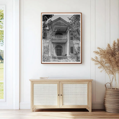 Vintage Doorway in Haddock, Georgia - 20th Century Architect