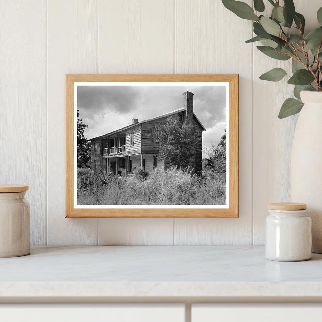 Vintage Wooden House in Washington, GA, Circa 1800