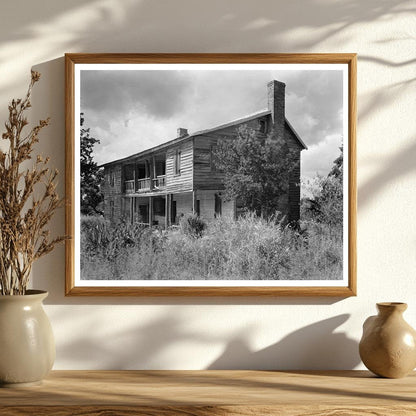 Vintage Wooden House in Washington, GA, Circa 1800