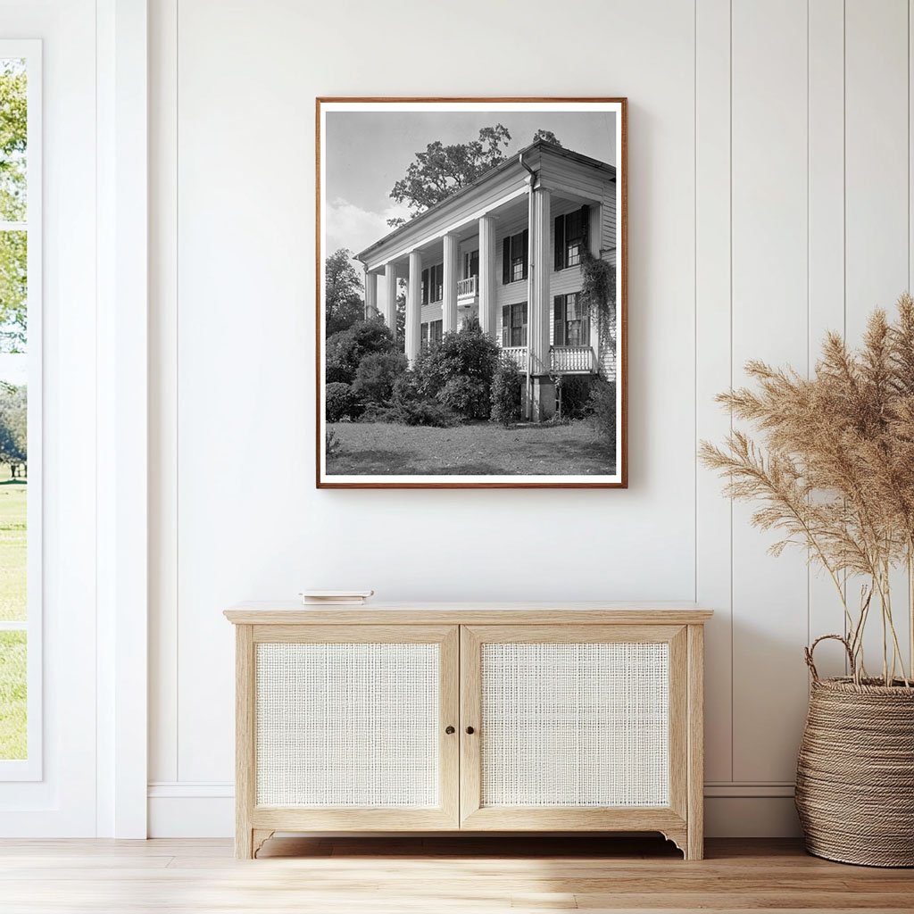 Historic House in Washington, GA - 1953 Photography