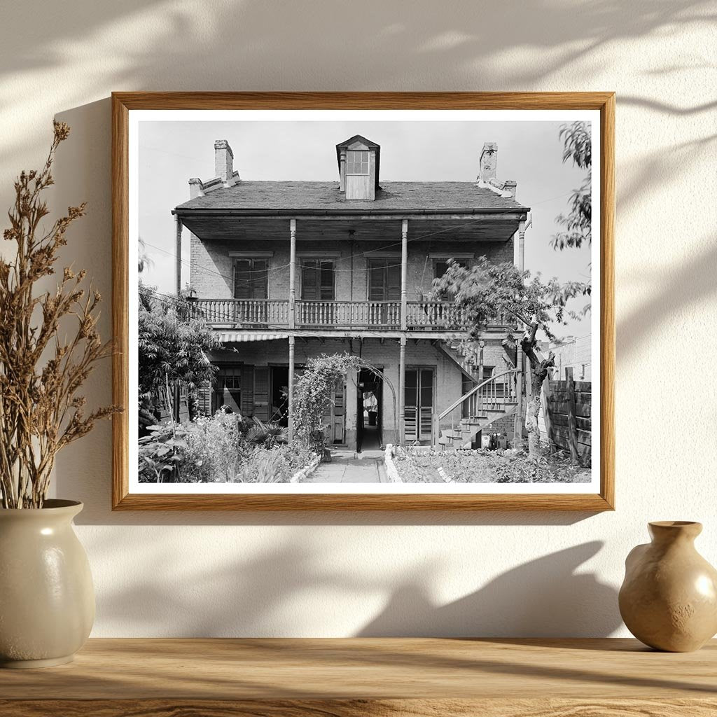 Vintage New Orleans Architecture, 20th Century