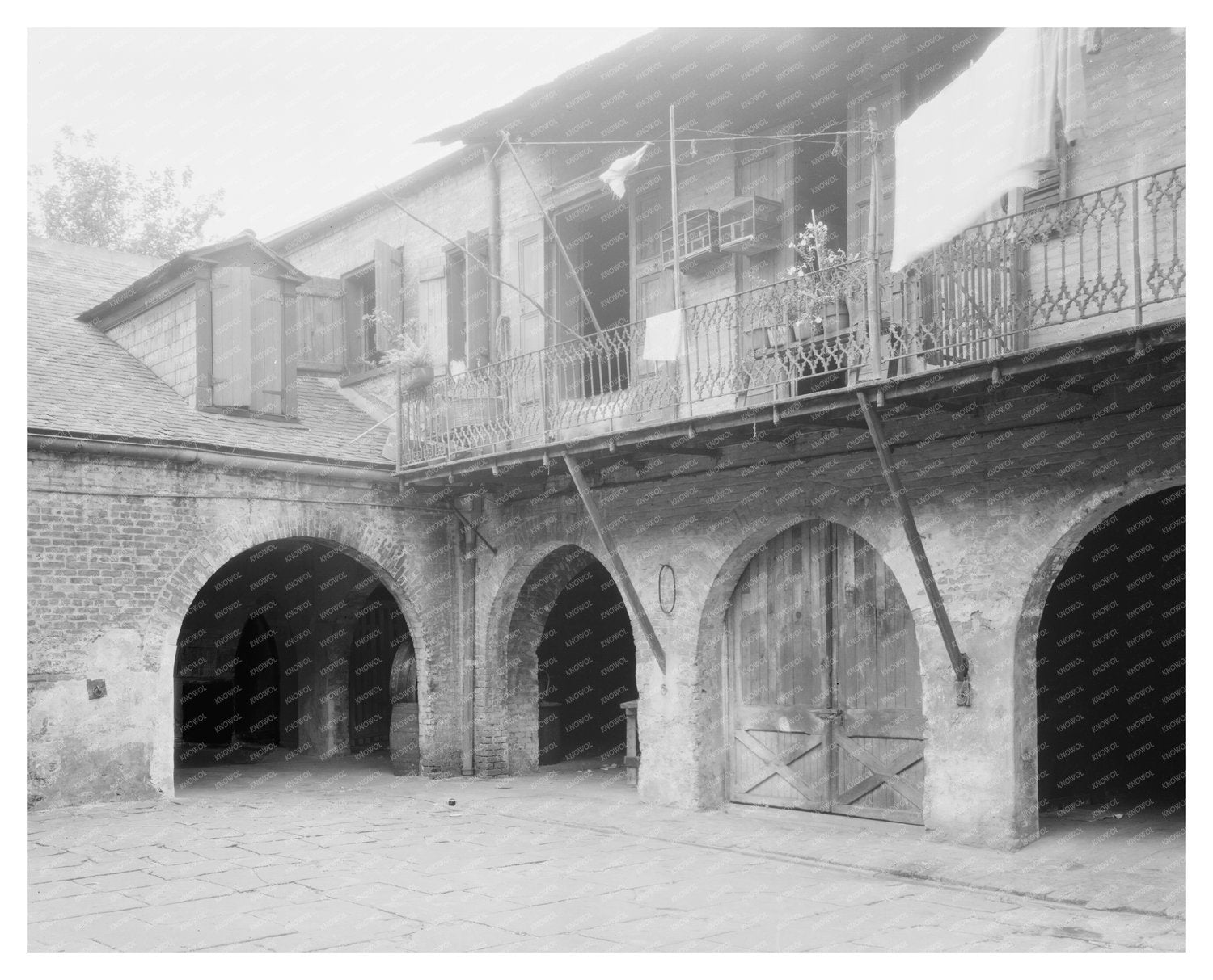 Spanish Court Architecture, New Orleans, LA 1900s