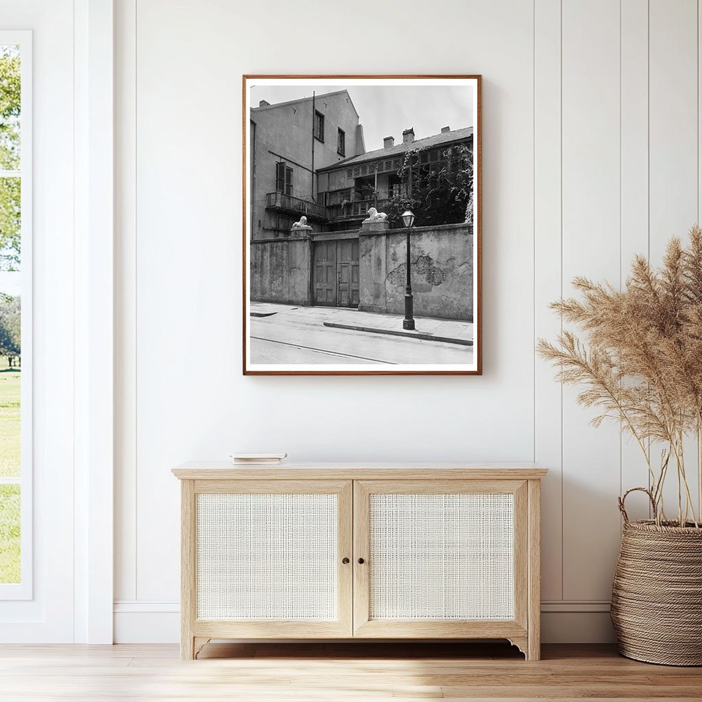 Historic Building at 537 Royal Street, New Orleans 1798