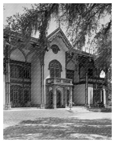 Historic Home in St. Francisville, LA - 1849 Architecture