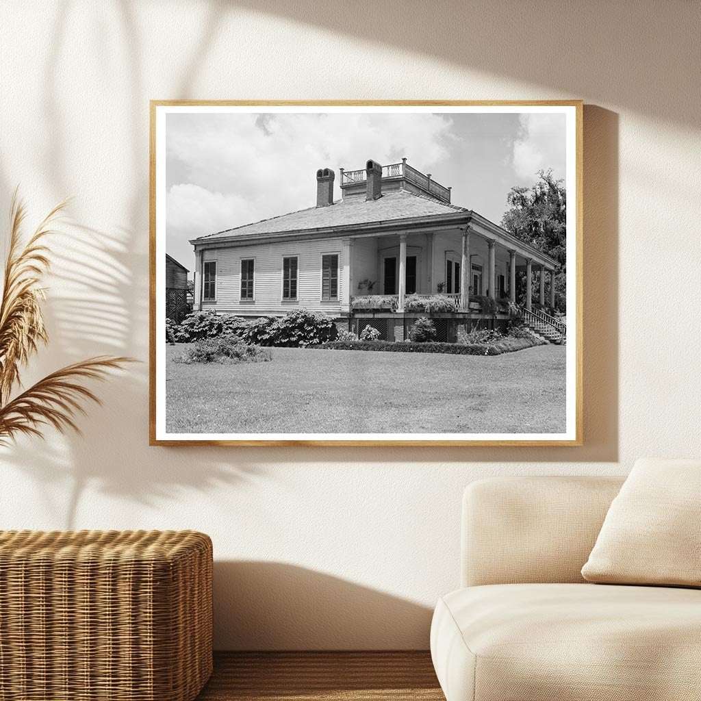 1853 Neo-Classical Cottage in Franklin, Louisiana