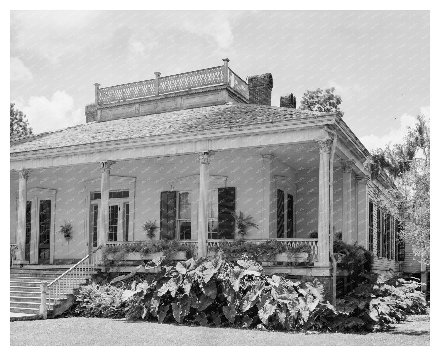 1853 Neo-Classical Cottage in Franklin, Louisiana Image