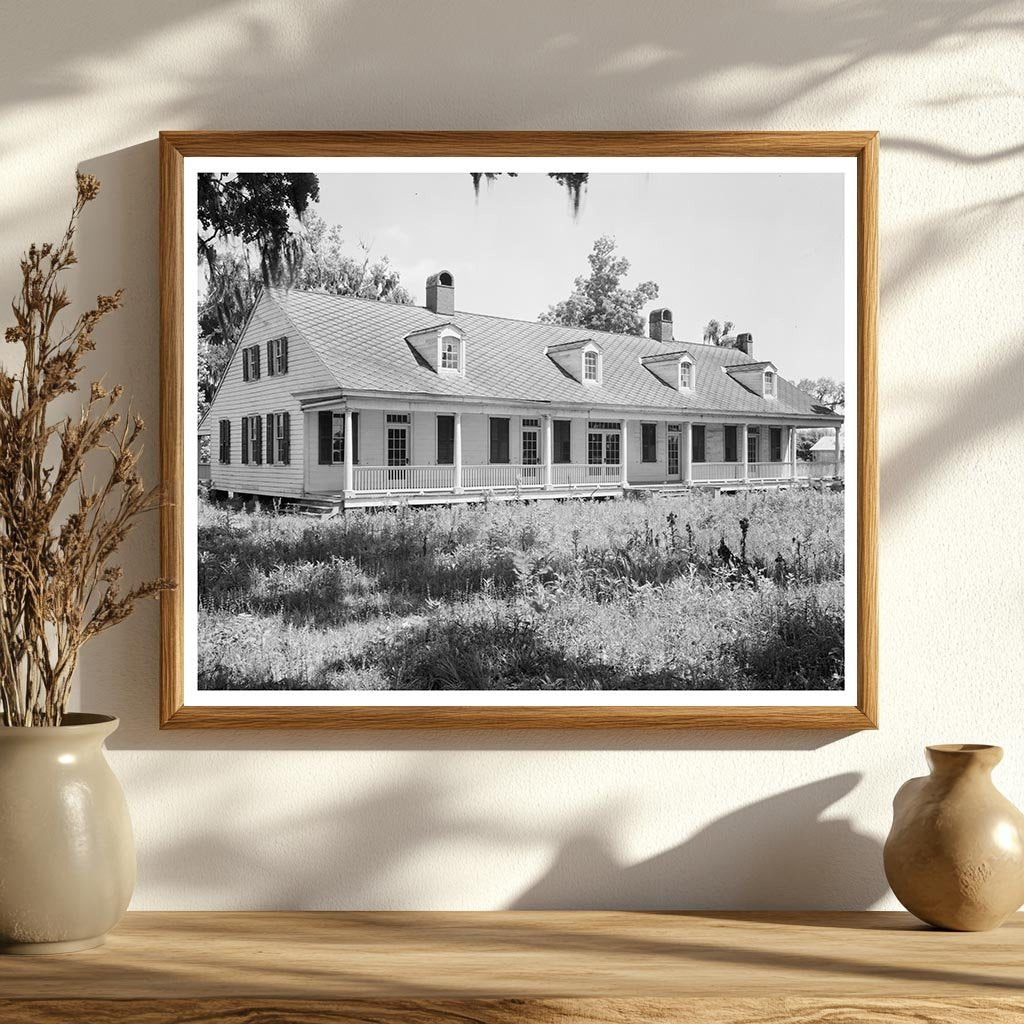 1850 Building in Patterson, Louisiana - Vintage Photograph