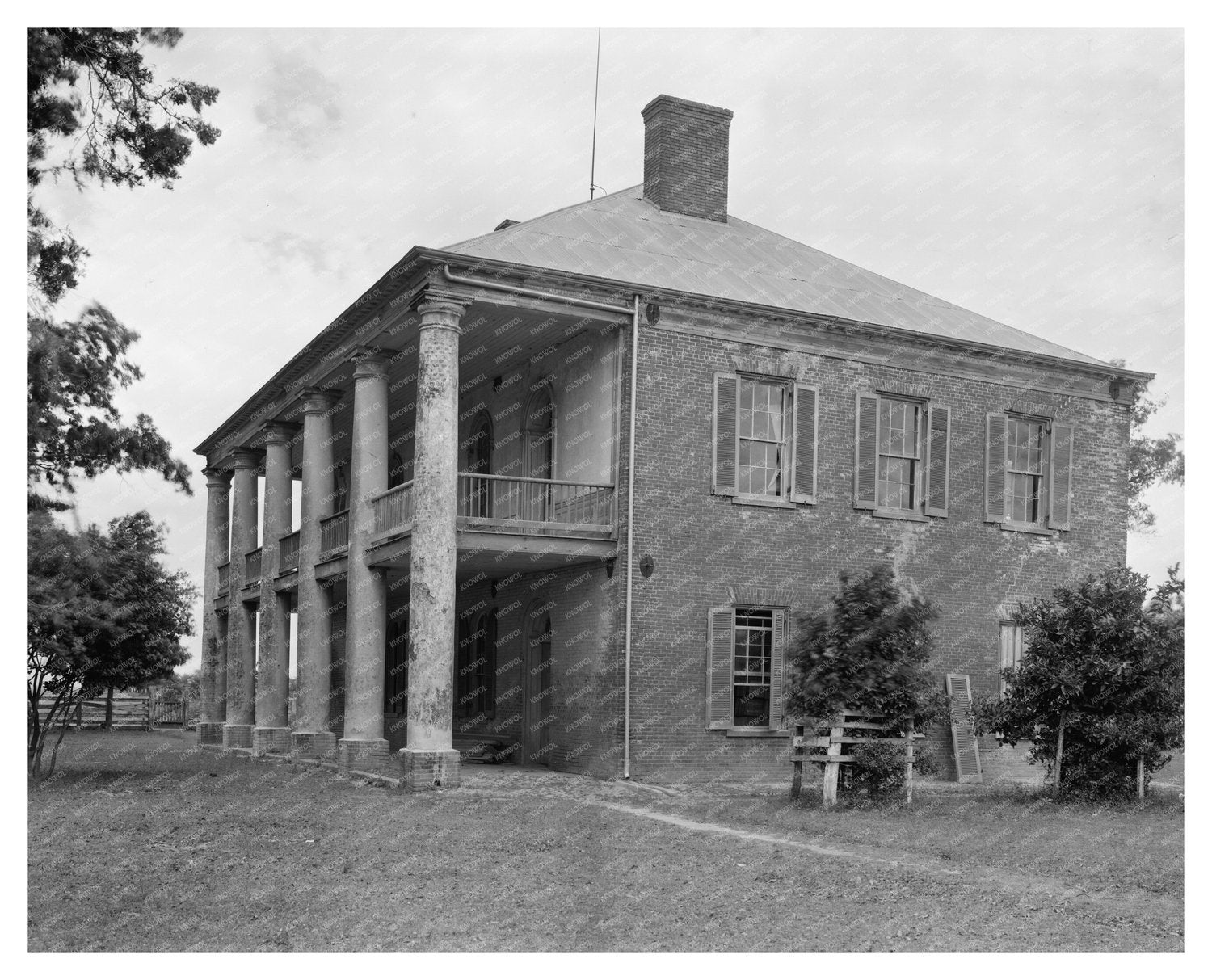 1831 Mansion in Sunset, Louisiana - Historic Architecture Ph