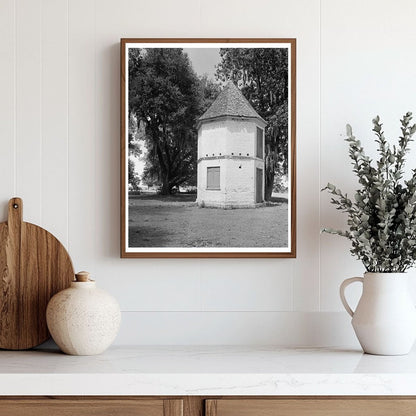 Historic Octagonal Building, Point Coupee Parish, LA 1750
