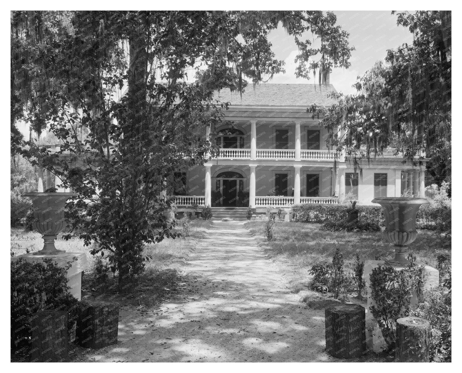 1835 Plantation Architecture in St. Francisville, Louisiana