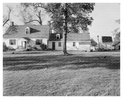 Historic Lodge in Chaptico, MD - Pre-1679 Photography