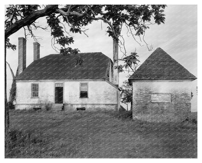 Historic House in Hermanville, MD - Circa 1674