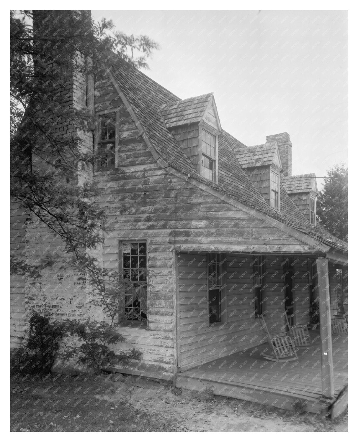 The Glebe: Historic Home in St. Marys County, MD (1953)