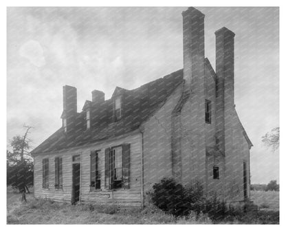 Early 18th Century Abandoned Building in Drayden, MD