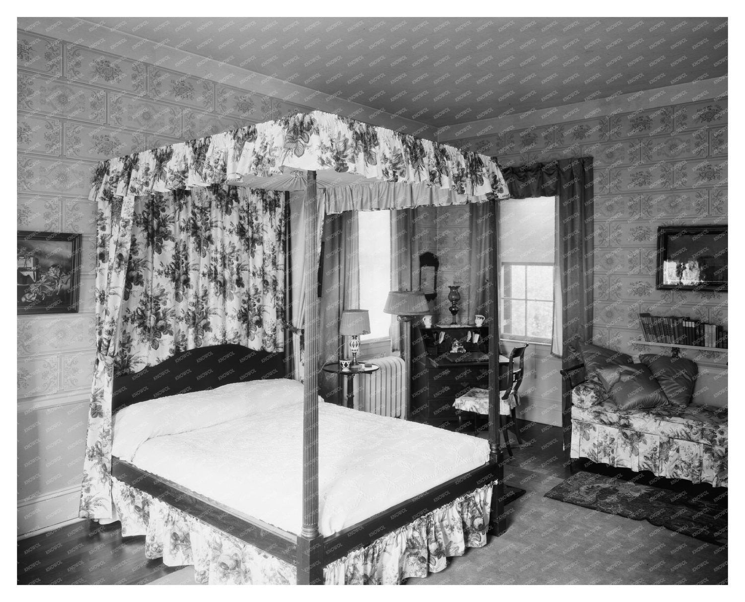 Vintage Bedroom in Baltimore, Maryland, 1900s