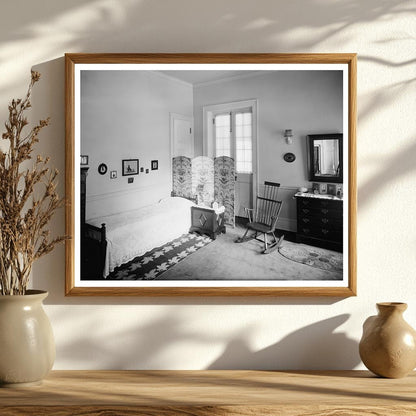 Early 1900s Interior Scene, Baltimore, Maryland