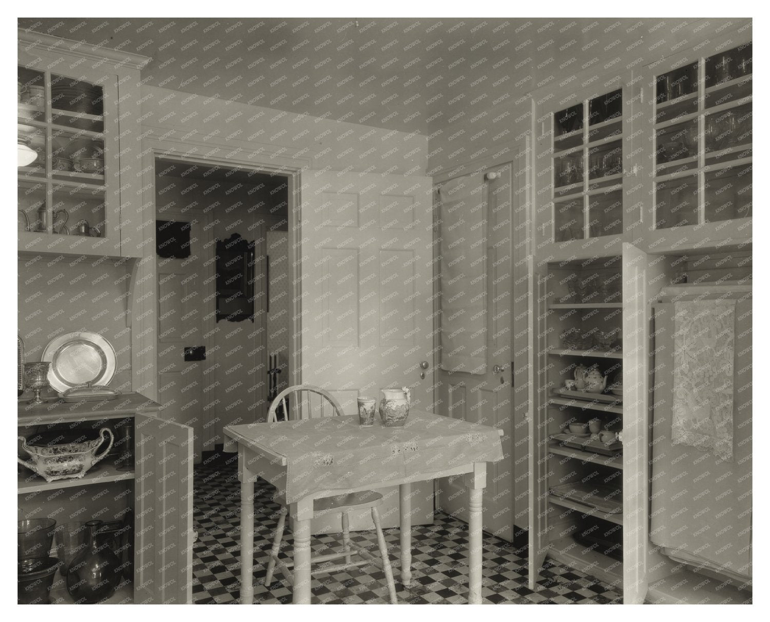 Baltimore Interior: Vintage Photo from 20th Century Maryland