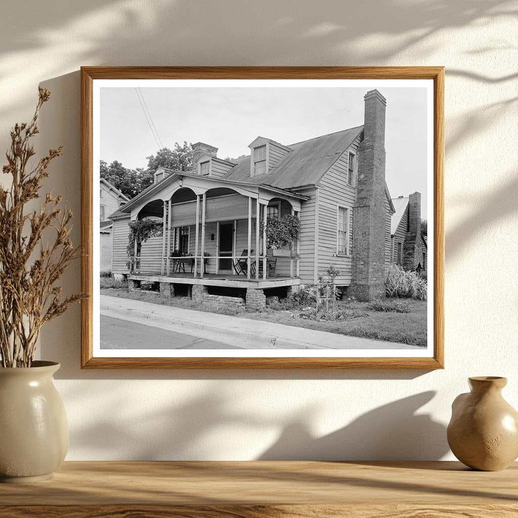 Grimes Plantation, Washington NC, 1750 Historic Photo