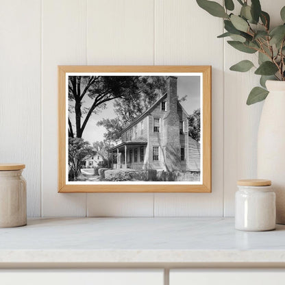 Historic Residence in Bath, NC - Early 20th Century Photo