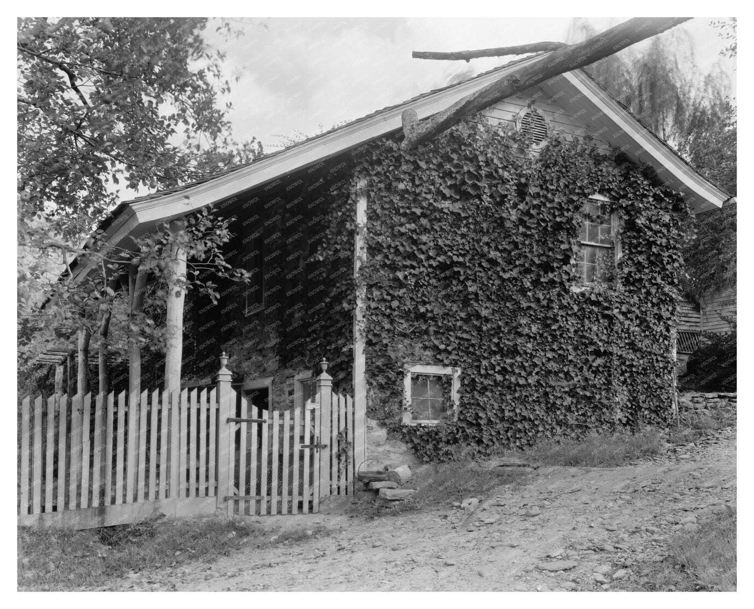 Hickory Nut Gap, NC Historic Home Photo from 1804
