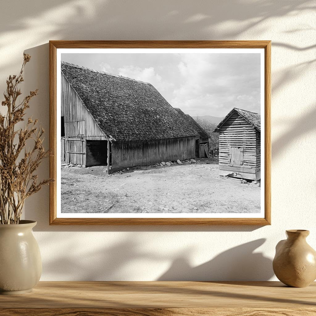 Hickory Nut Gap, NC Architecture - 1804 Vintage Photo