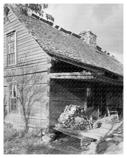 Saddle-Bag House in Blowing Rock, NC - 1941 Photo