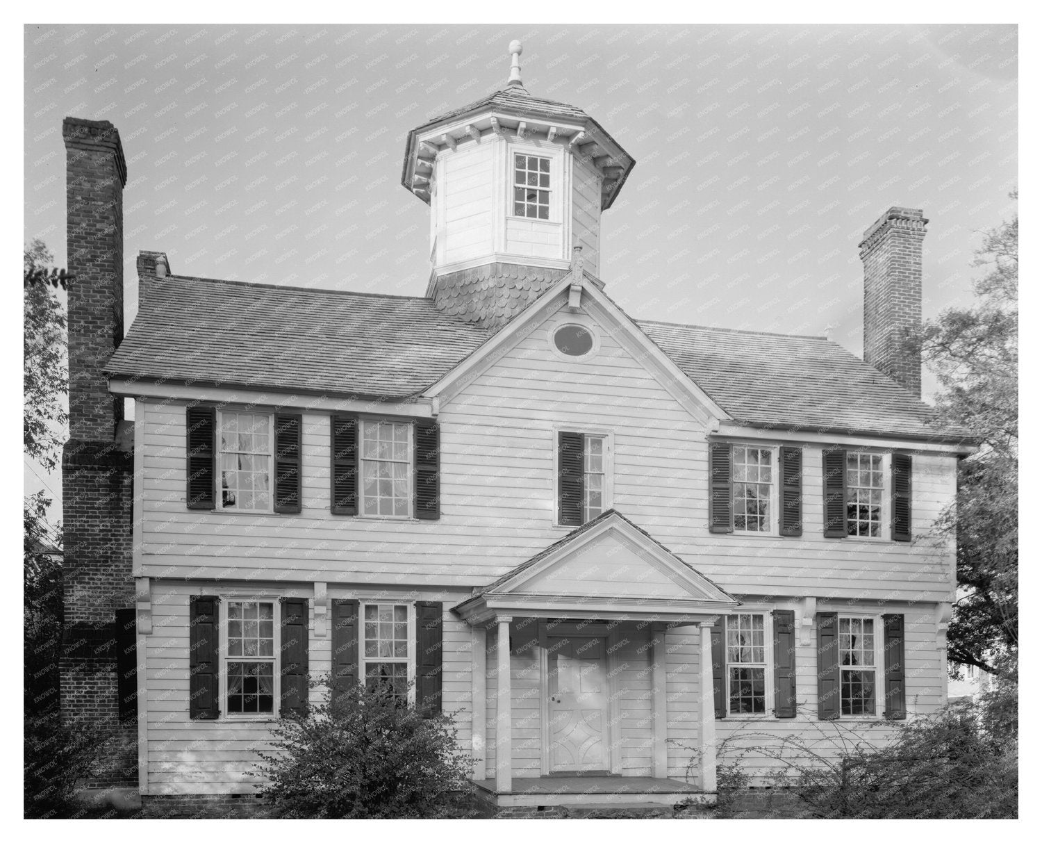 1920s Vintage Architecture in Swansboro, NC