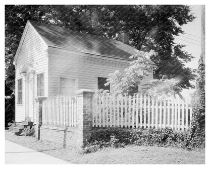 Law Office in New Bern, NC - Early 19th Century Architecture