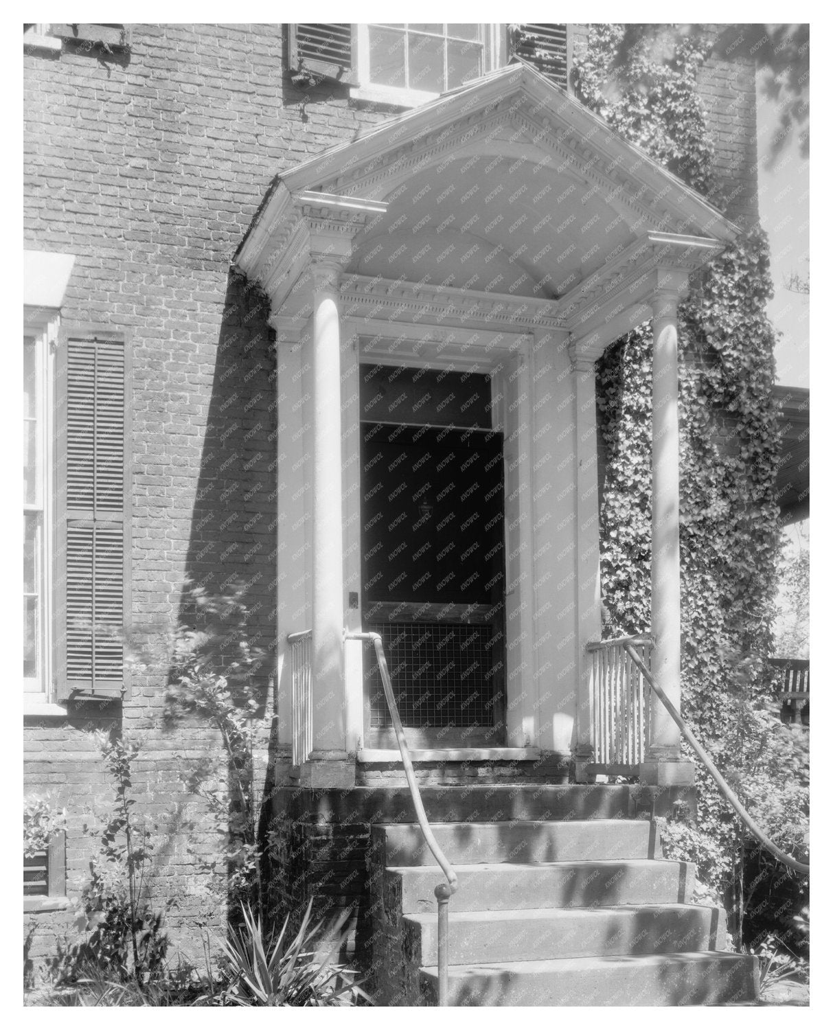 Historic Building in New Bern, NC - 1803 Architecture