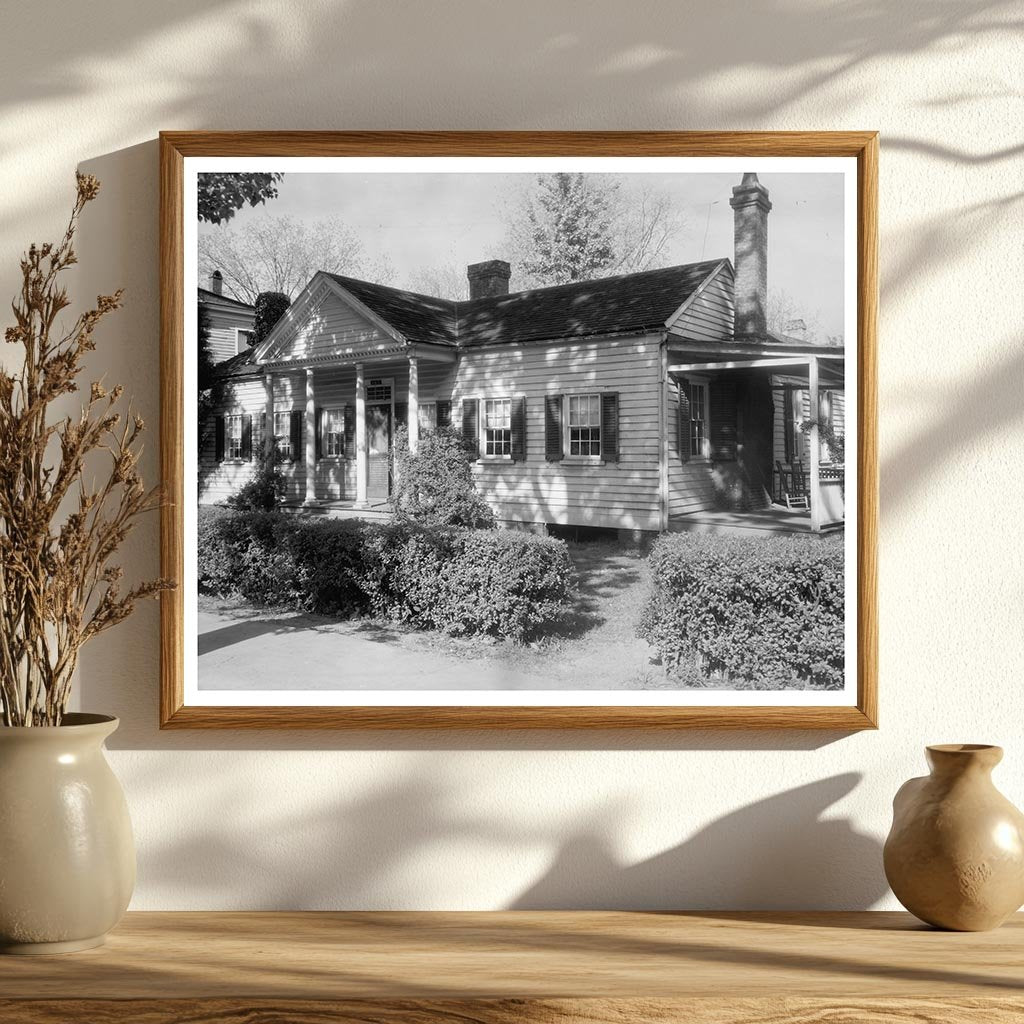 Vintage House in New Bern, NC - Early 20th Century