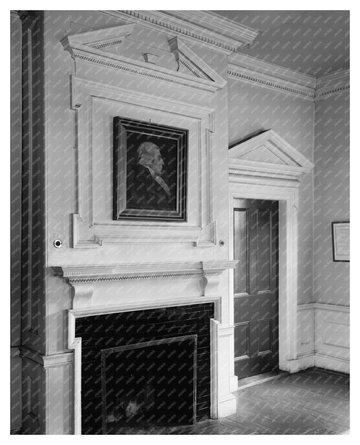 1770 Building in New Bern, NC: Vintage Architecture Photo