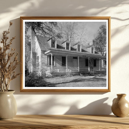 Historic Residence in New Bern, NC - Early 1900s Photo