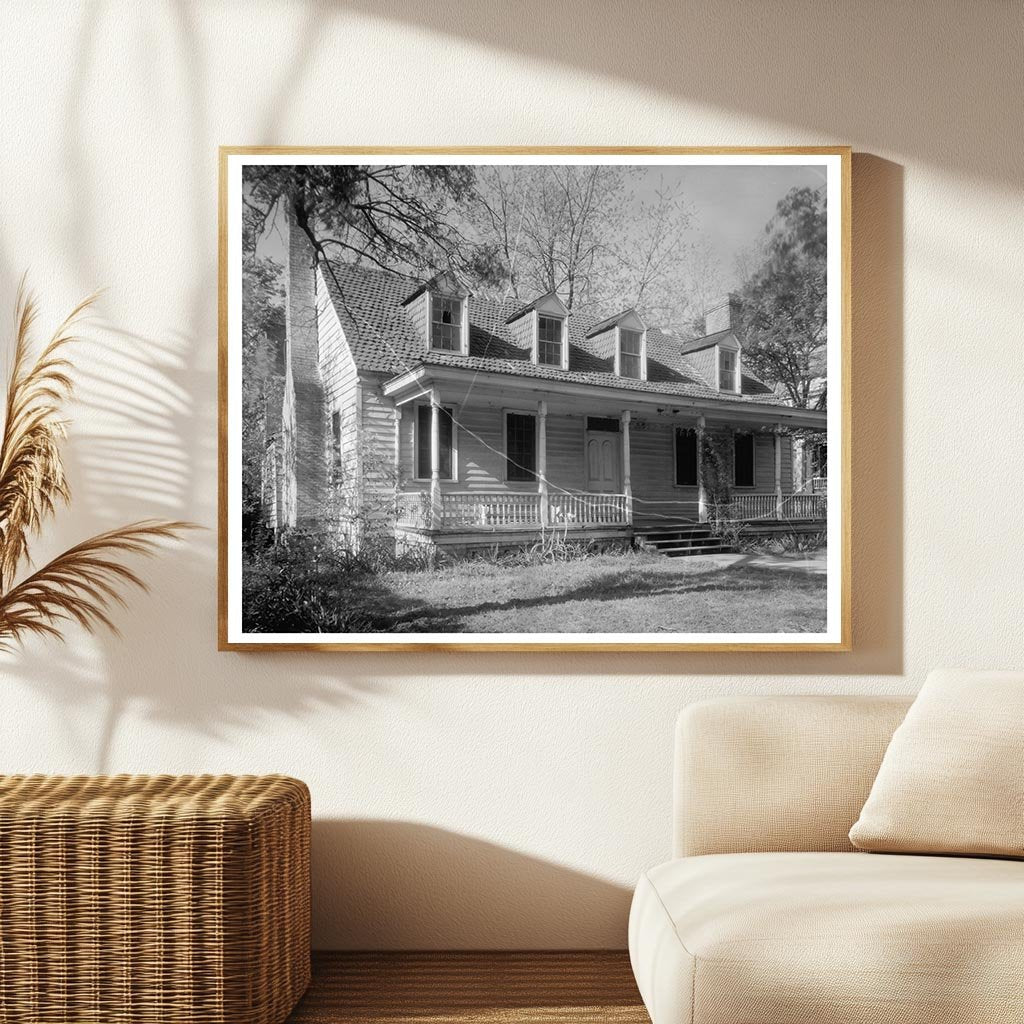 Historic Residence in New Bern, NC - Early 1900s Photo
