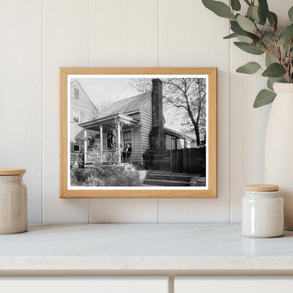 Vintage Wooden House in New Bern, NC - Late 19th Century