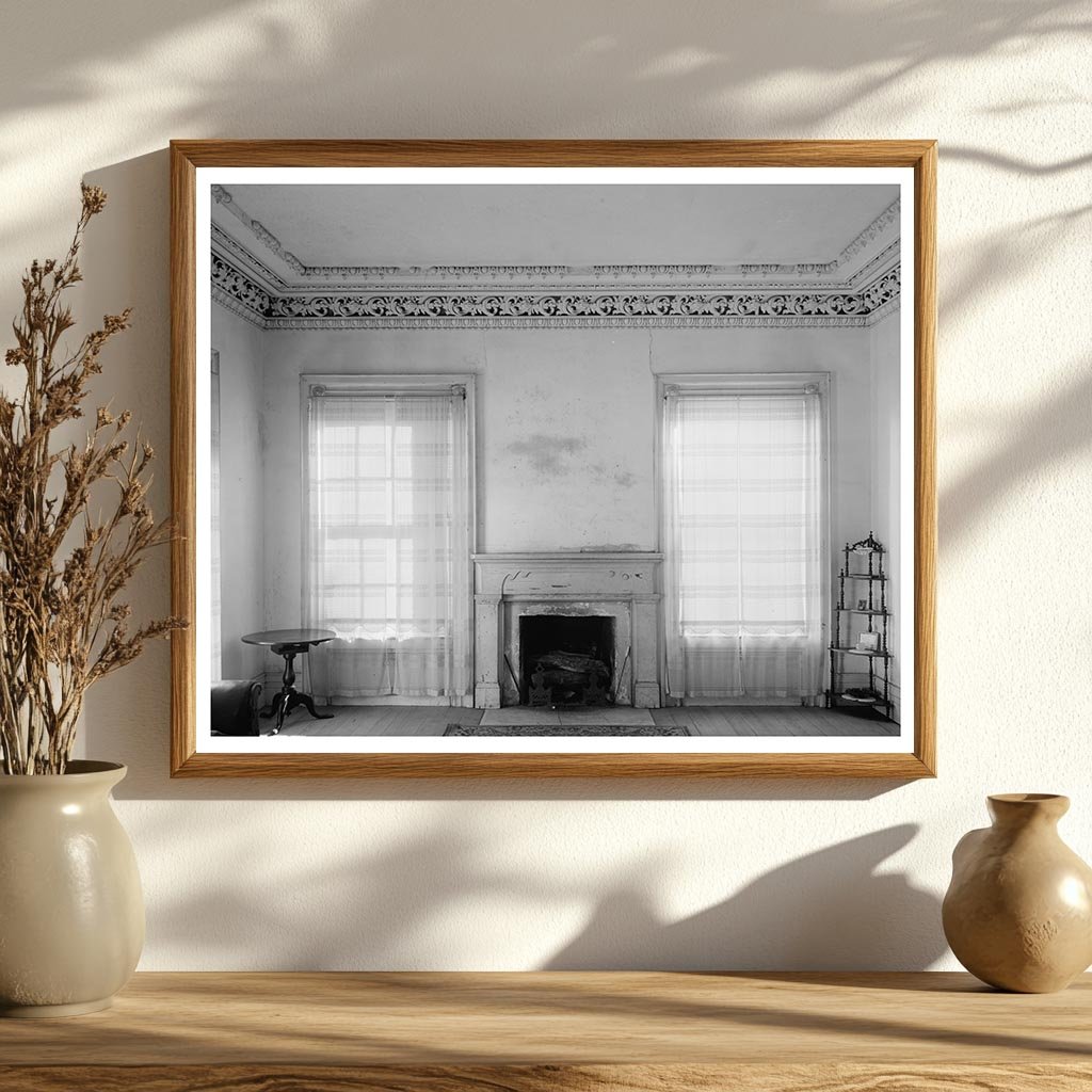 Buck Hill, Duplin County, NC: Vintage 20th-Century Interior