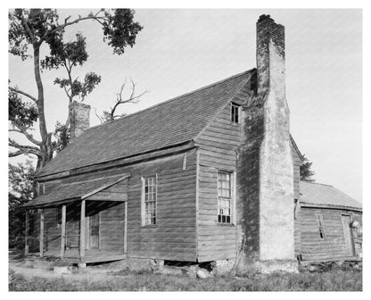 1793 Wooden House in Louisburg, NC - Historic Architecture