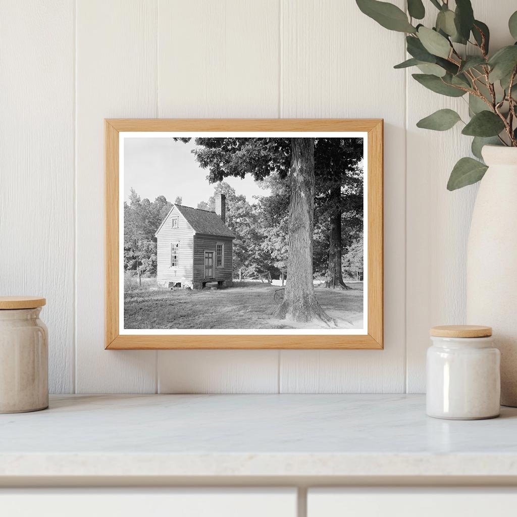 Vintage Guest House in Louisburg, NC - Early 20th Century