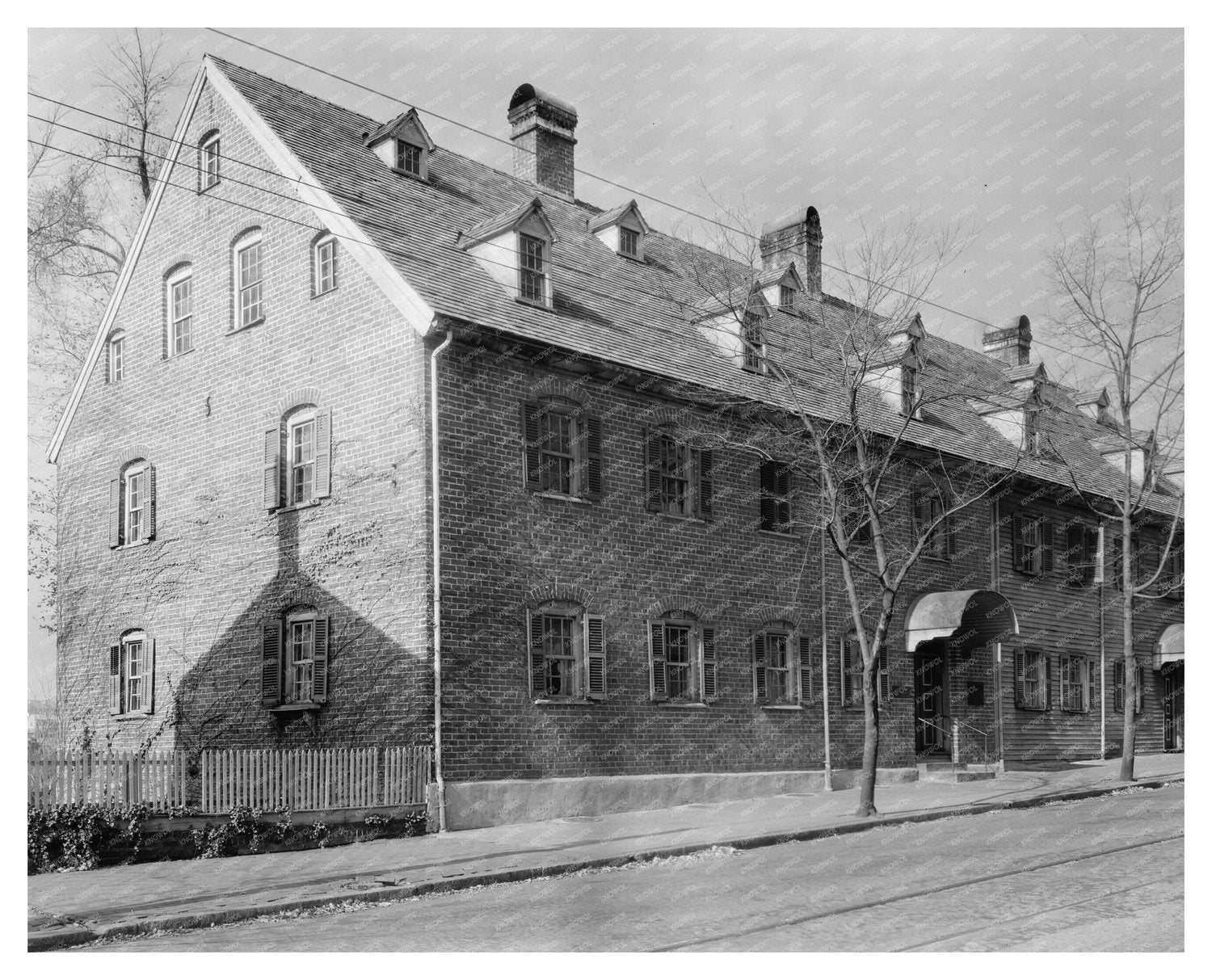 Winston-Salem NC Architecture 1810 Photo History